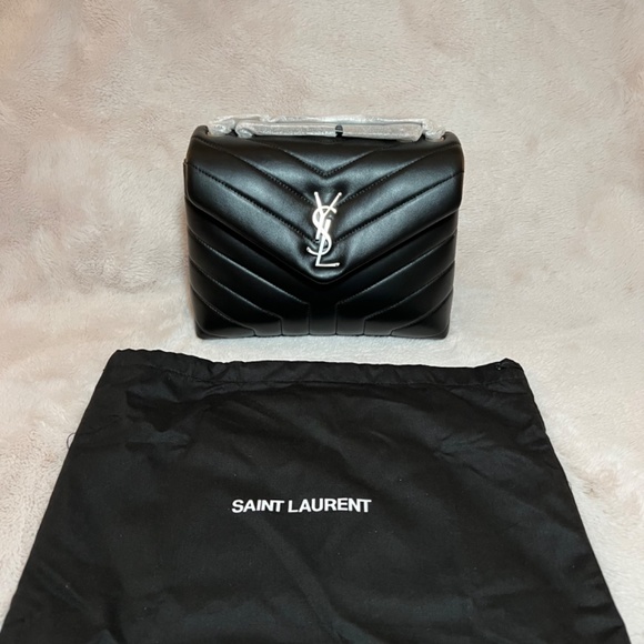 NEW YSL LOULOU Small in Quilted Leather - Black with Silver Hardware - Picture 2 of 13
